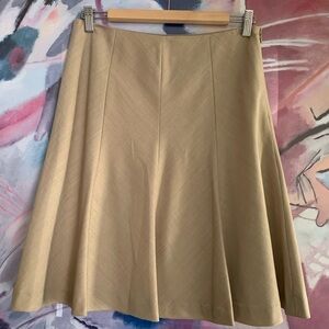 BANANA REPUBLIC Tan A-Line Skirt size 2P